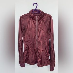 Lululemon maroon ladies size 10 jacket, barely worn